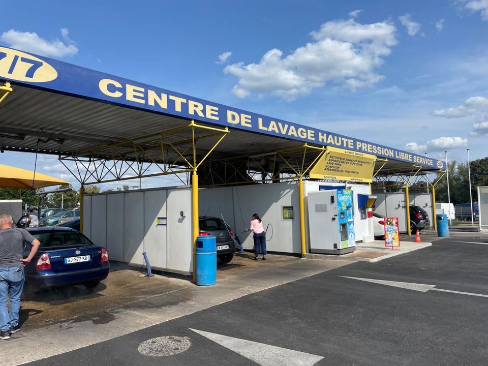Erhvervsejendom i Vigneux-sur-Seine, Essonne - foto 1