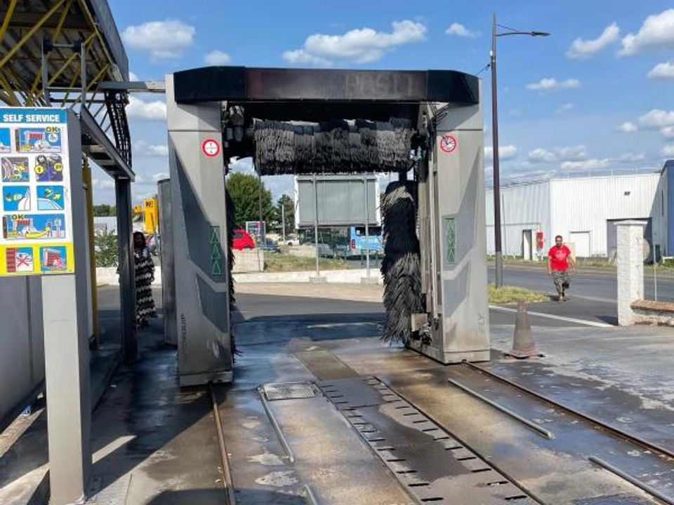 Erhvervsejendom i Vigneux-sur-Seine, Essonne - foto 2