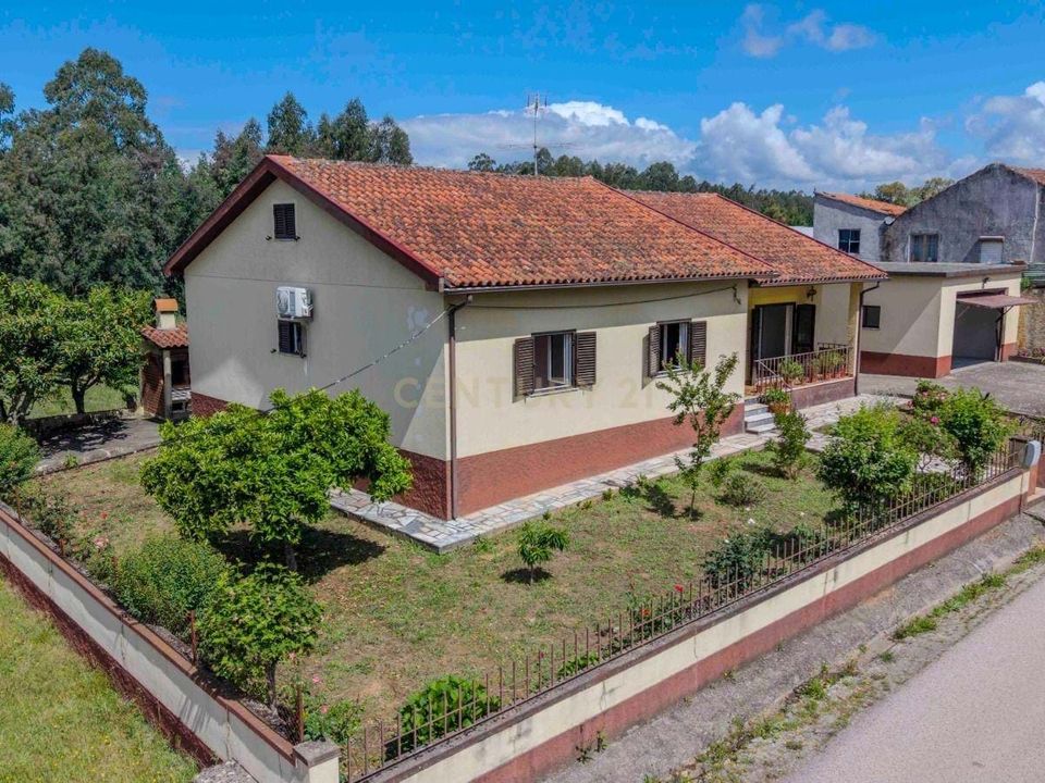 Villa i Tabua, Coimbra - bilde 1
