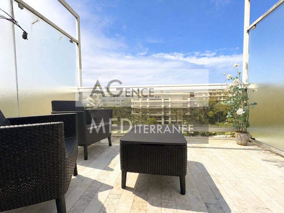 Lejlighed i Antibes, Alpes-Maritimes - foto 1