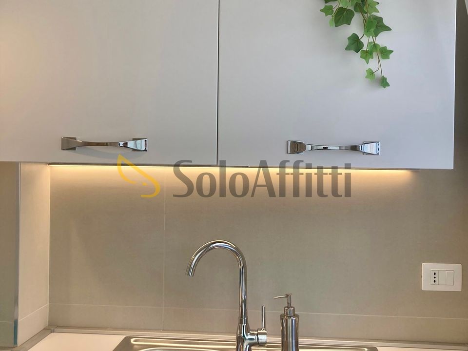 Apartment in Bari, Bari - photo 2