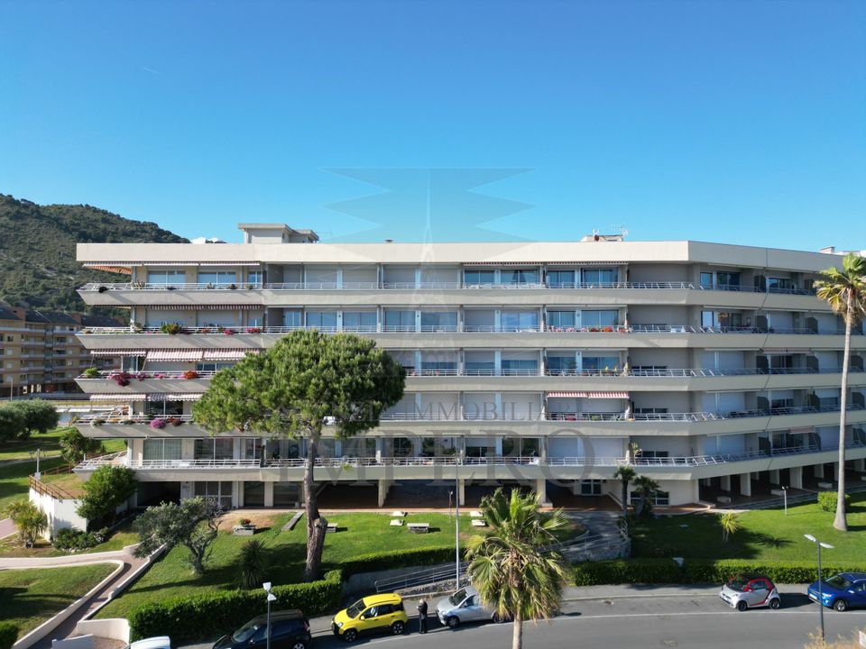 Lejlighed i Ventimiglia, Imperia - foto 1
