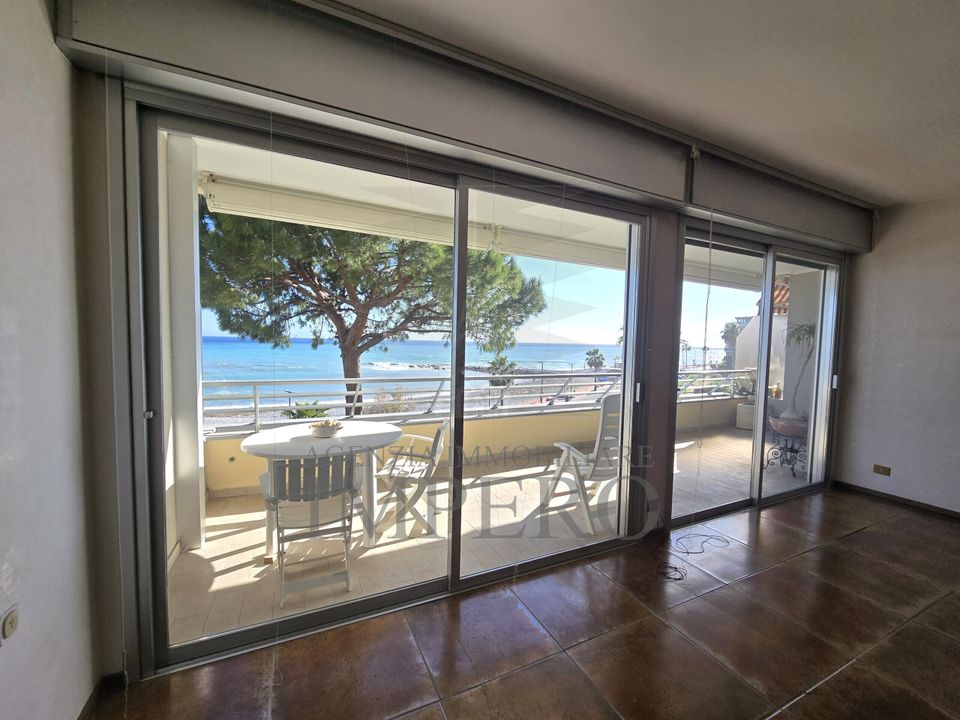 Lejlighed i Ventimiglia, Imperia - foto 3