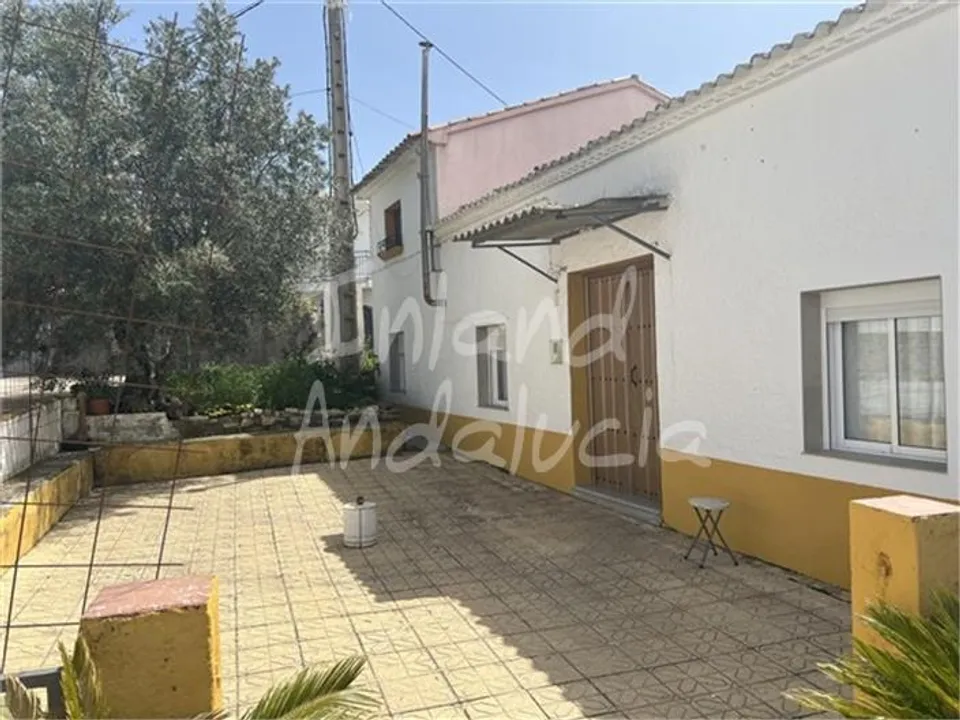 Cortijo i Castillo De Locubin, Jaen - foto 1