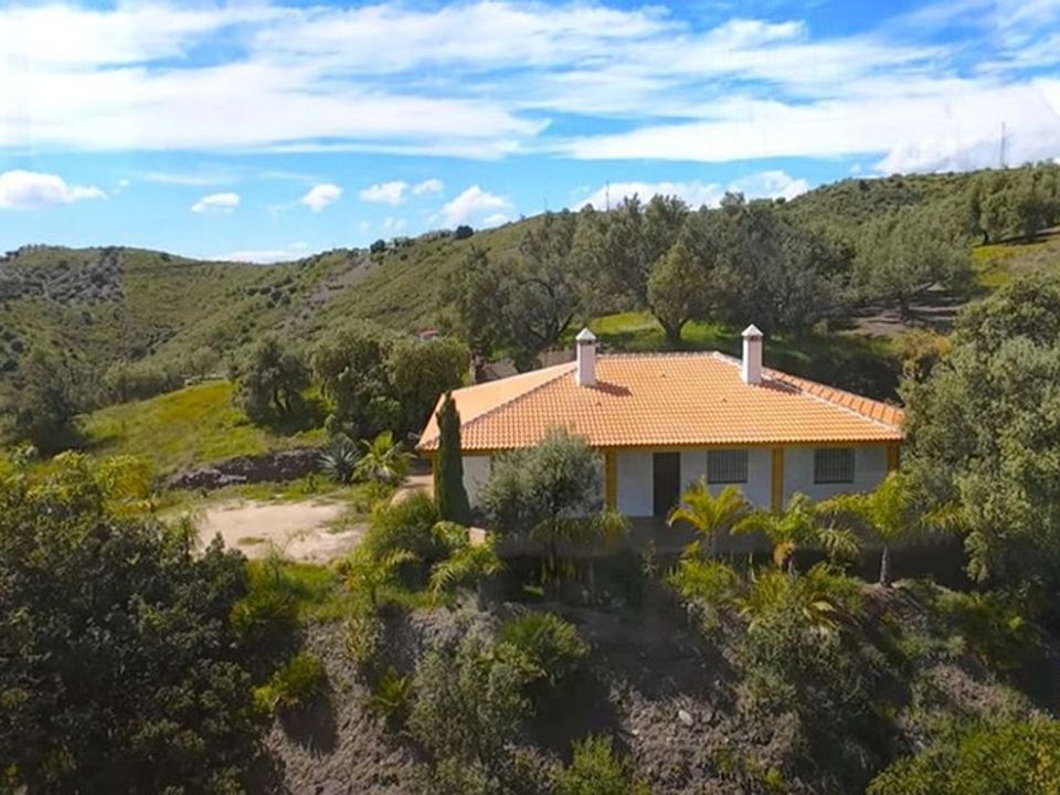 Villa i Canillas De Aceituno, Malaga - foto 1