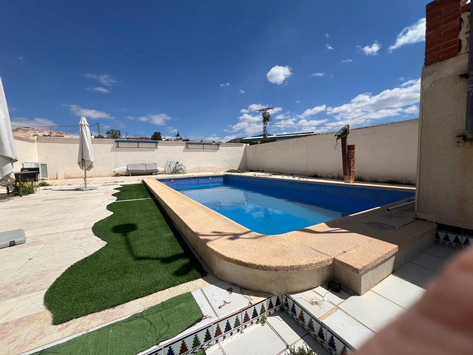 Herregård i Alguena, Alicante - bilde 1