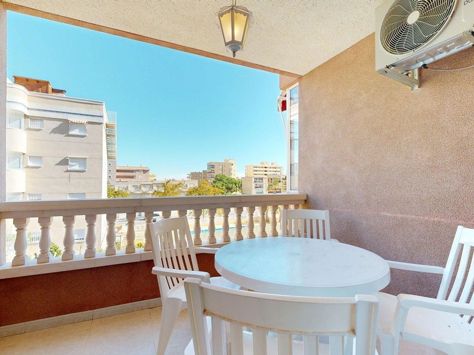 Lejlighed i Los Arenales Del Sol, Alicante - foto 3