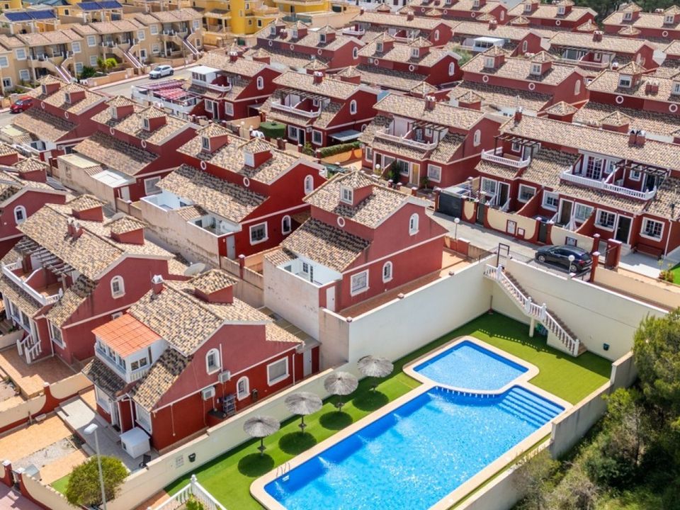 Villa i Orihuela Costa, Alicante - foto 1