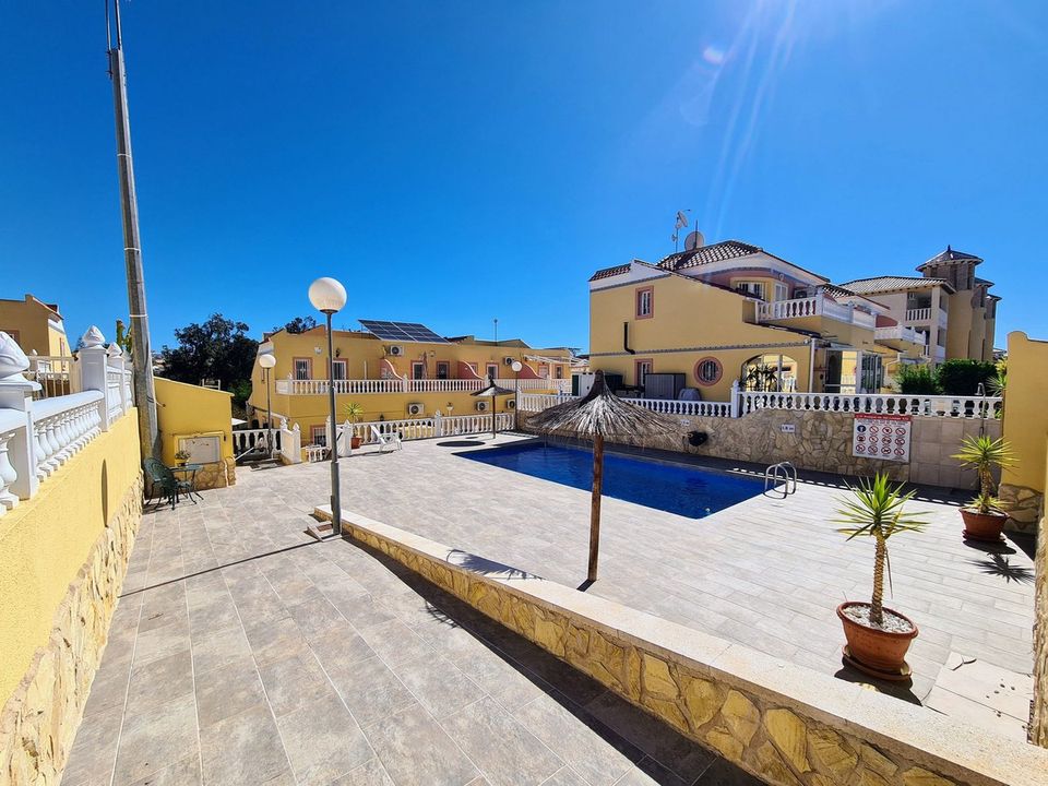 Villa i Villamartin, Alicante - foto 2