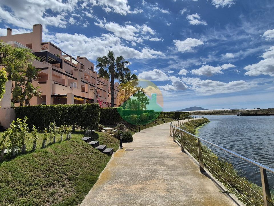 Lejlighed i Condado de Alhama Golf Resort, Murcia - foto 1