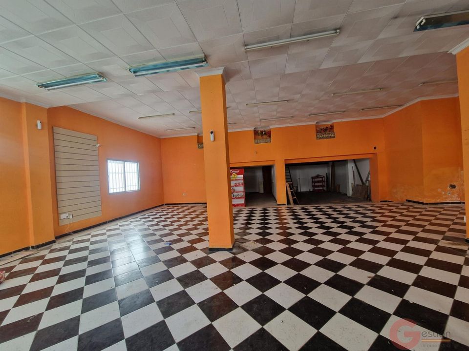 Erhvervsejendom i Salobrena, Granada - foto 1