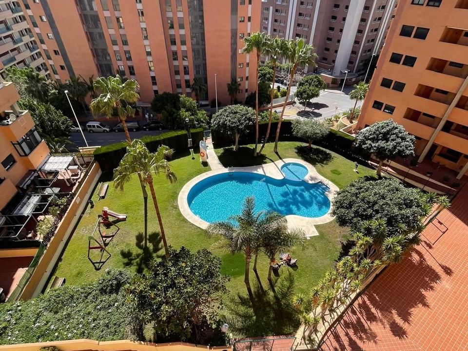 Lejlighed i Villajoyosa, Alicante - foto 1