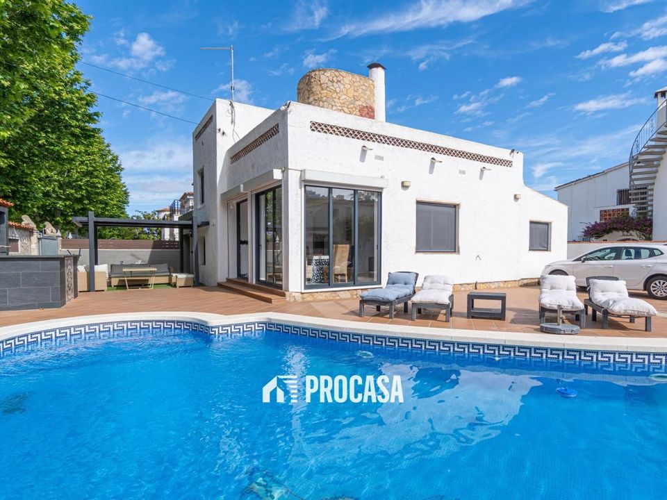 Villa i Empuriabrava, Gerona - foto 2
