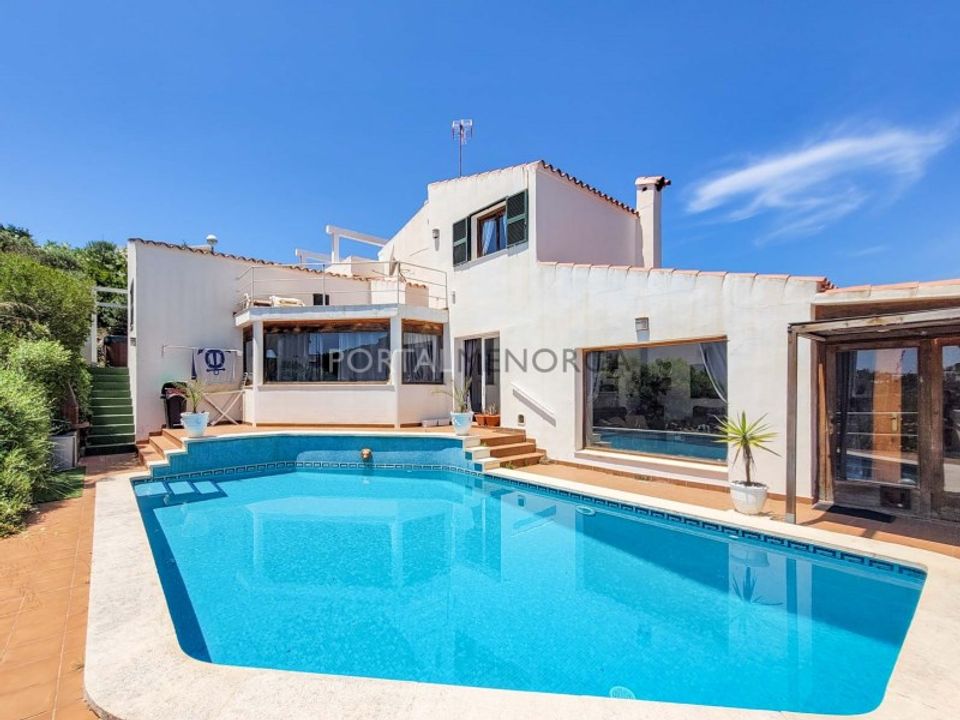 Villa i Cala Llonga, Menorca - foto 1