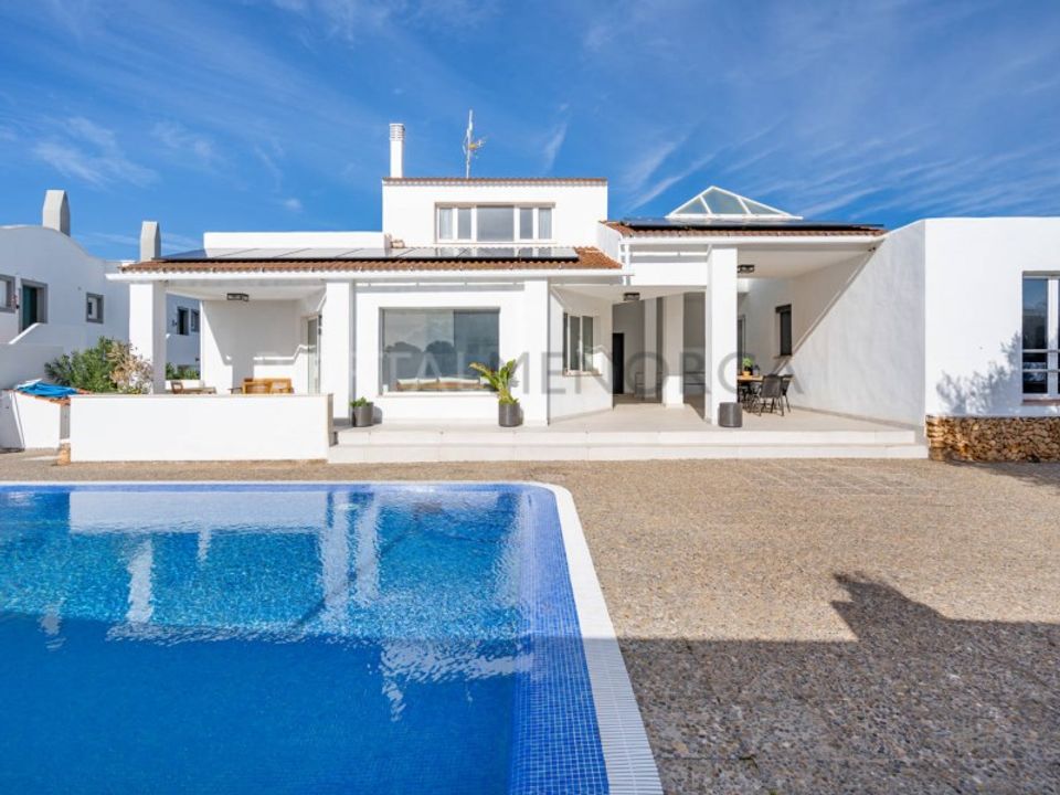 Villa i Cala En Blanes, Menorca - foto 1