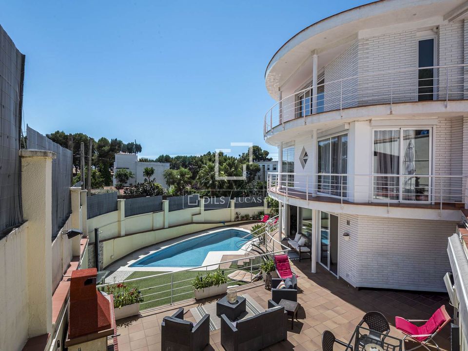 Villa i El Poal, Lerida - foto 1
