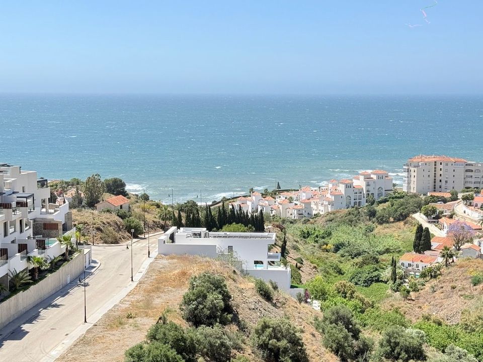 Helårsgrund i Torrox Costa, Malaga - foto 2