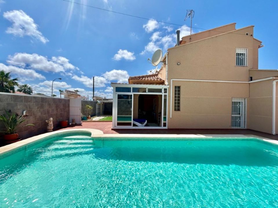 Villa i La Torreta, Alicante - foto 2
