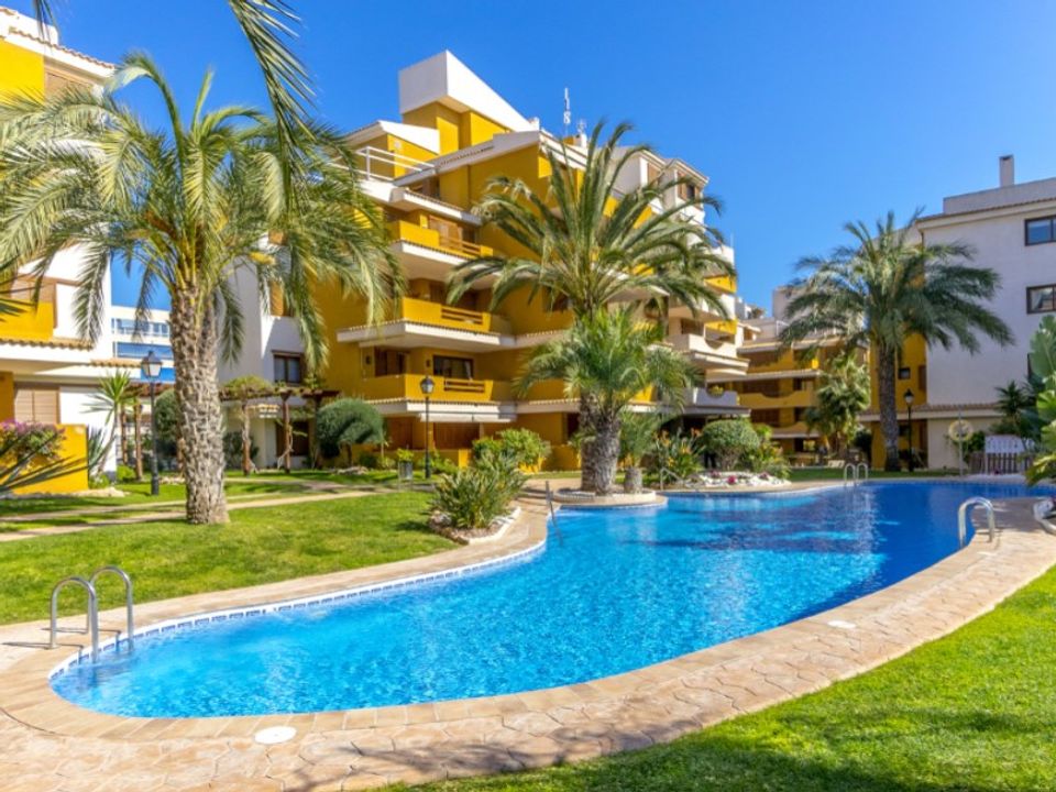 Lejlighed i Punta Prima, Alicante - foto 1