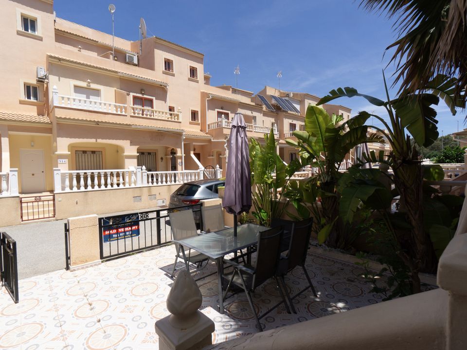 Byhus i Playa Flamenca, Alicante - foto 2