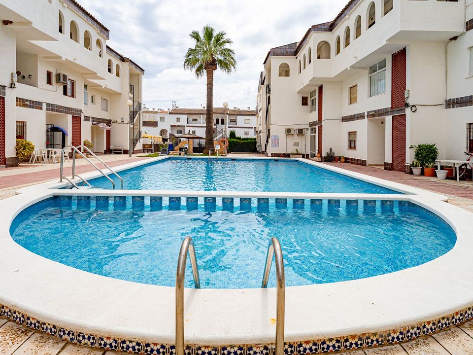 Lejlighed i Punta Prima, Alicante - foto 4