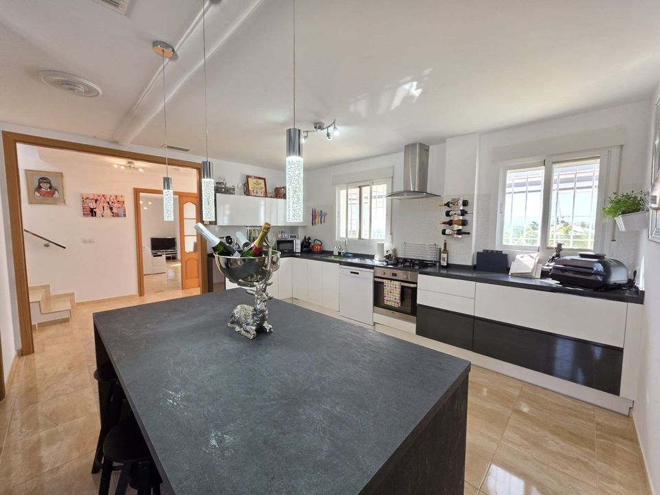 Villa i Pinoso, Alicante - foto 4