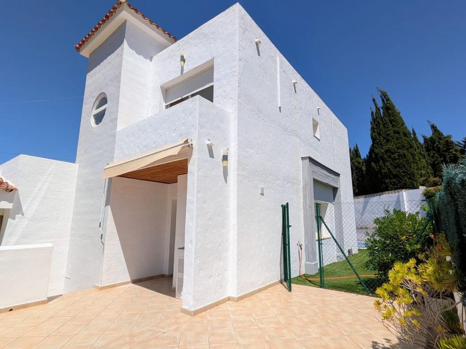 Villa i Alfaz del Pi, Alicante - foto 2
