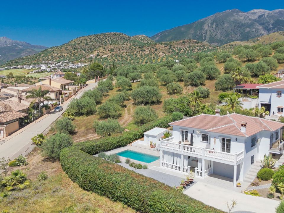 Villa i Puente De Don Manuel, Malaga - foto 1