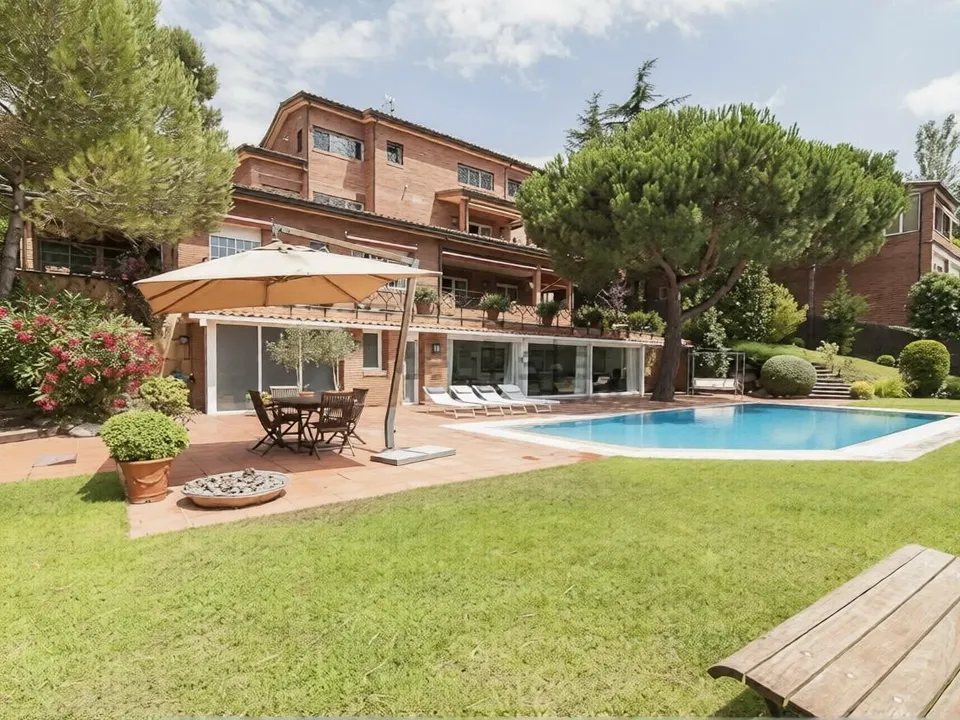 Villa i Barcelona, Barcelona - foto 1