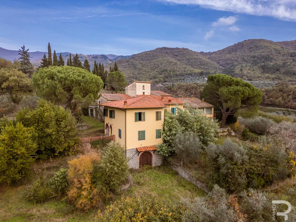 Landejendom i Loro Ciuffenna, Arezzo - foto 2