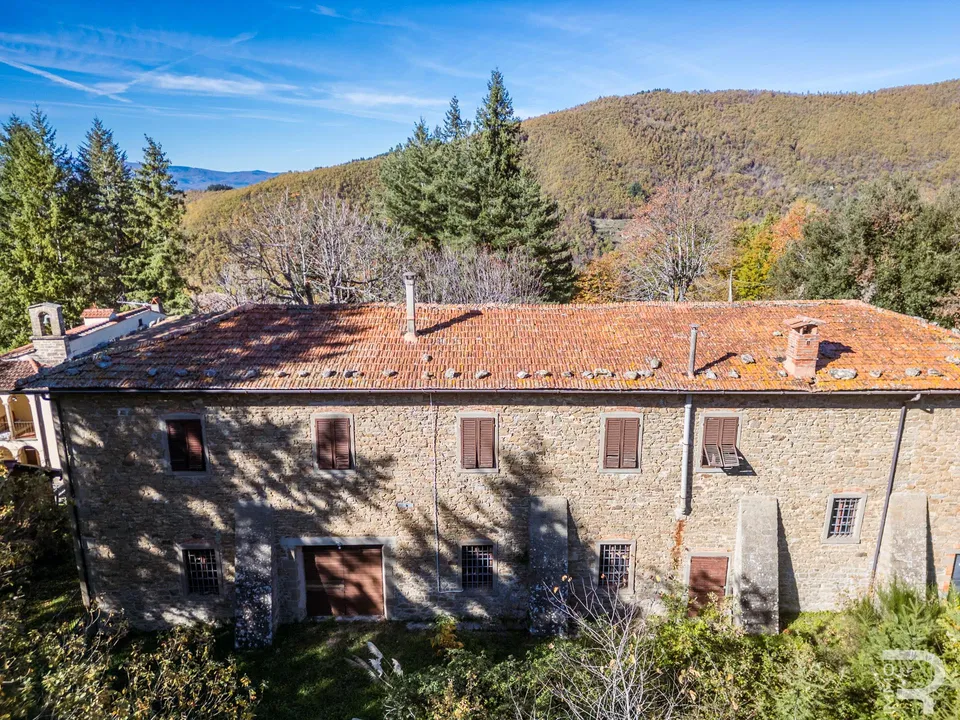 Landejendom i Chiusi della Verna, Arezzo - foto 2