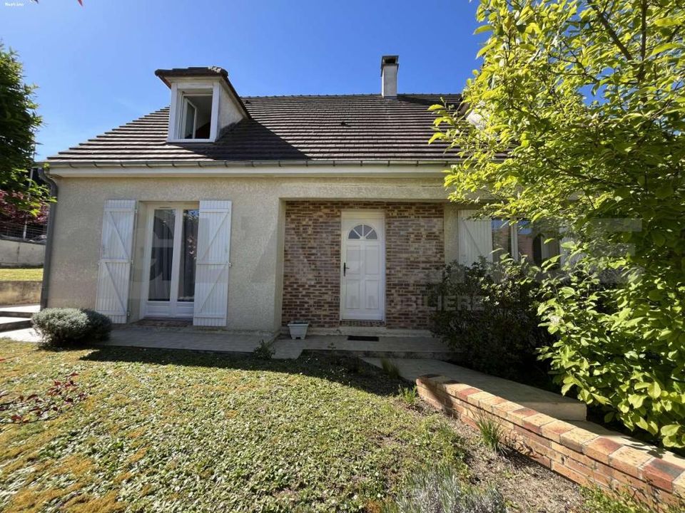 Villa i Coubron, Seine-Saint-Denis - foto 1
