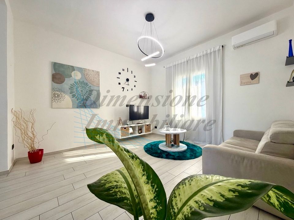 Villa i Rosignano Marittimo, Livorno - foto 1