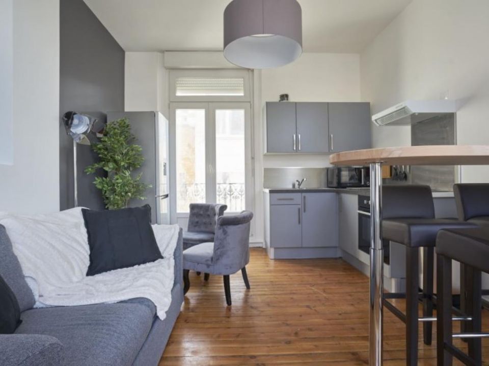 Apartment in Lille, Nord - photo 2