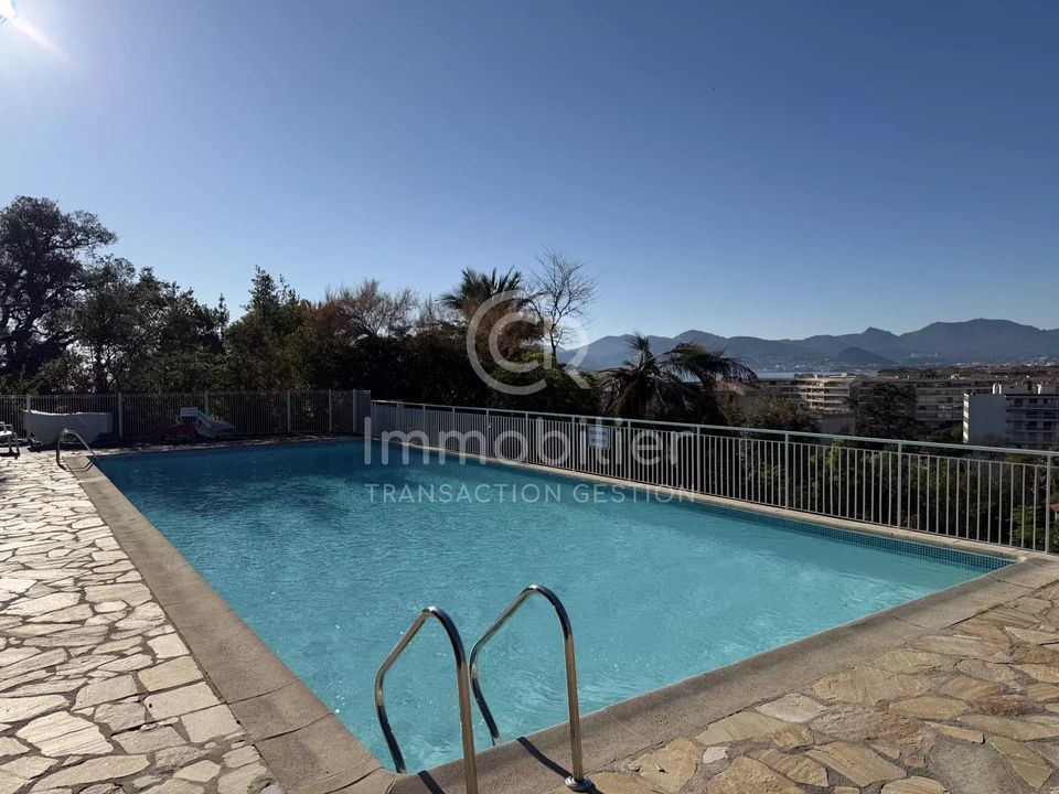 Lejlighed i Cannes-la-Bocca, Alpes-Maritimes - foto 4