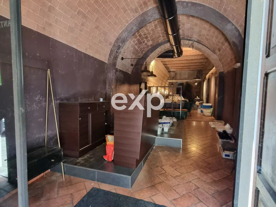 Erhvervsejendom i Siena, Siena - foto 4