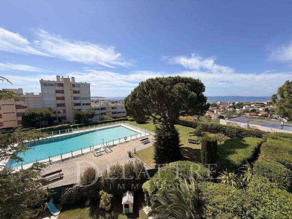 Lejlighed i Antibes, Alpes-Maritimes - foto 1