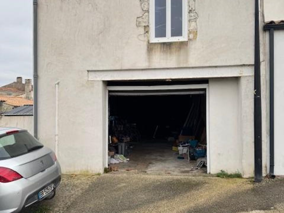Erhvervsejendom i Esnandes, Charente-Maritime - foto 2