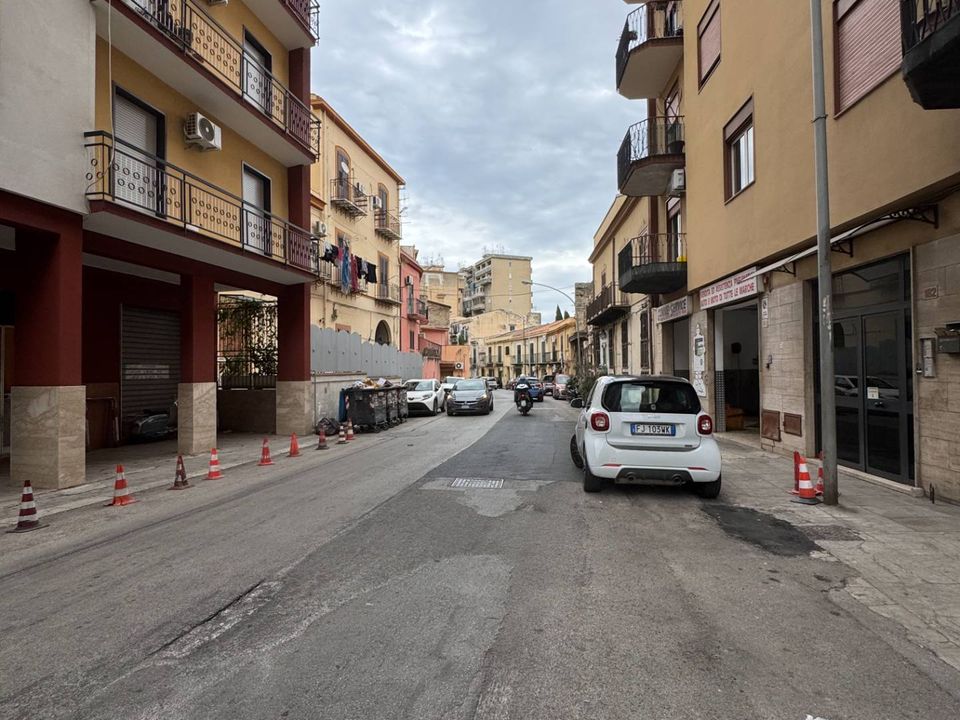 Parkeringsplads i Palermo, Palermo - foto 3
