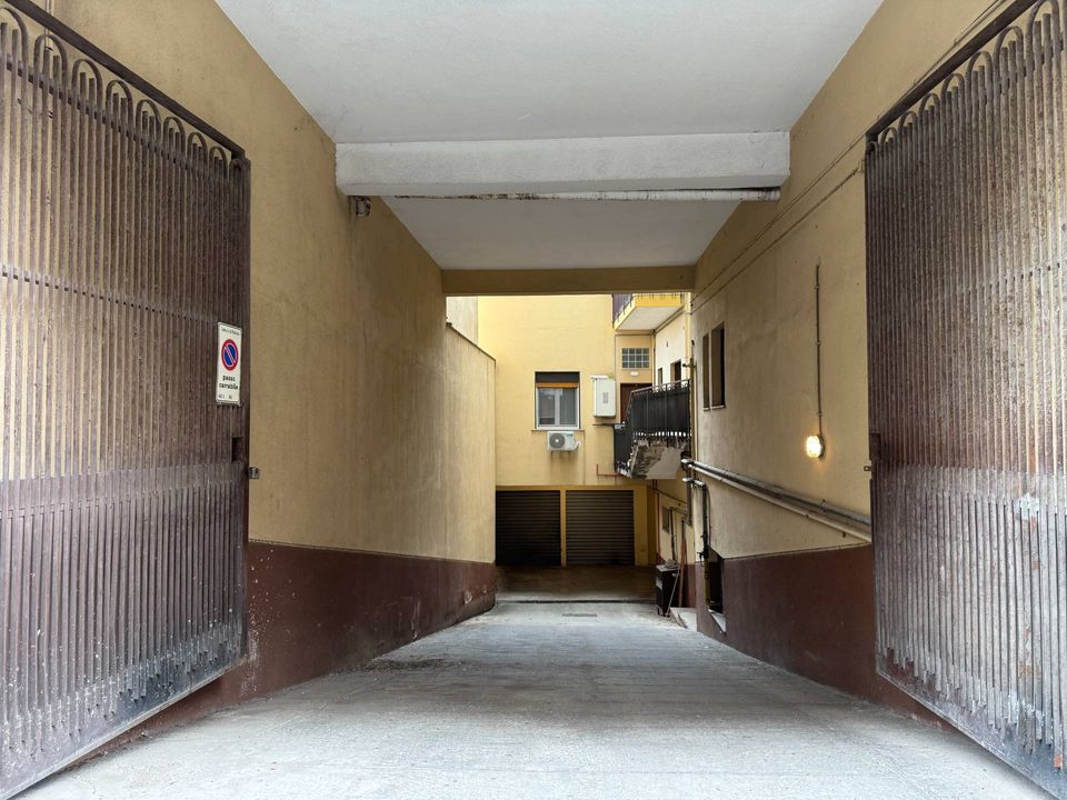 Parkeringsplads i Palermo, Palermo - foto 5