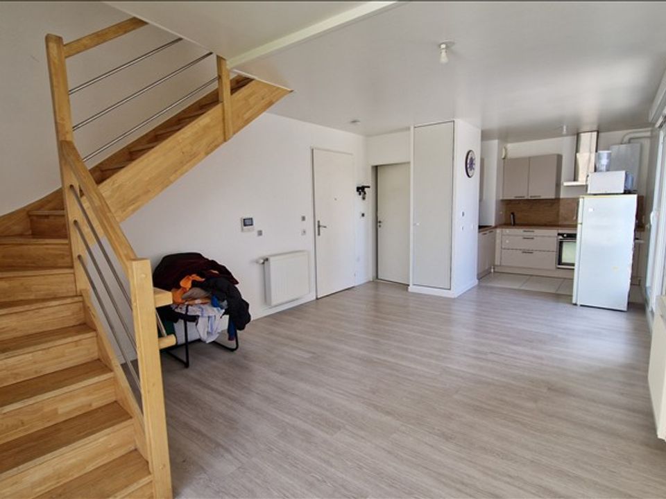Apartment in Achères, Yvelines - photo 2