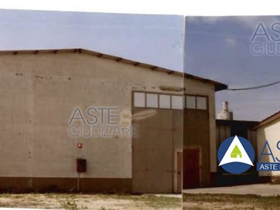 Commercial property in Aprilia, Latina - photo 1