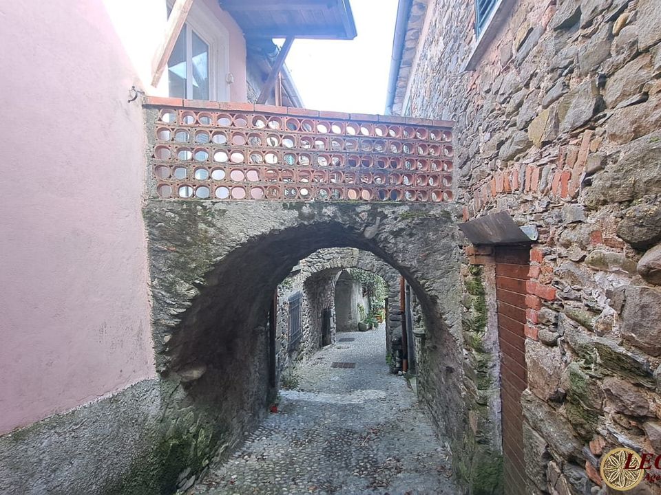Landejendom i Tresana, Massa and Carrara - foto 1