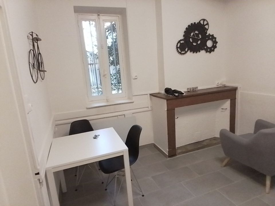 Apartament a Bourg-en-Bresse, Ain - foto 1