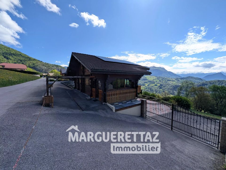 Trehytte i Onnion, Haute-Savoie - bilde 1