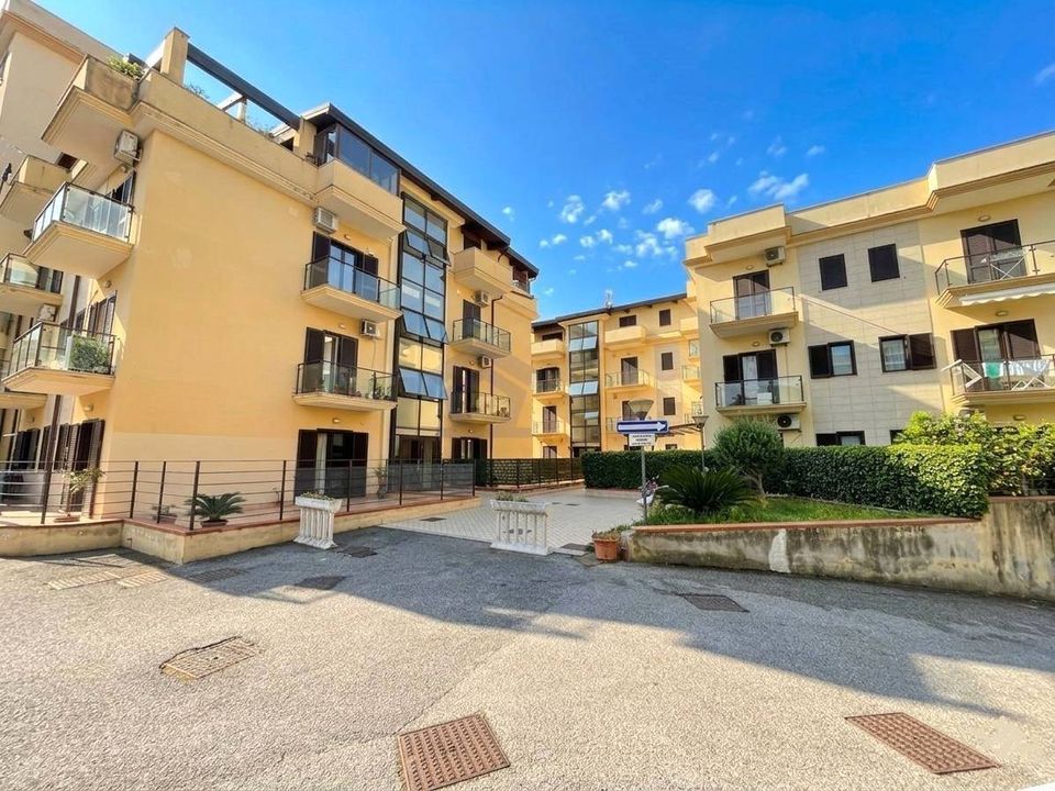 Leilighet i Poggiomarino, Naples - bilde 1