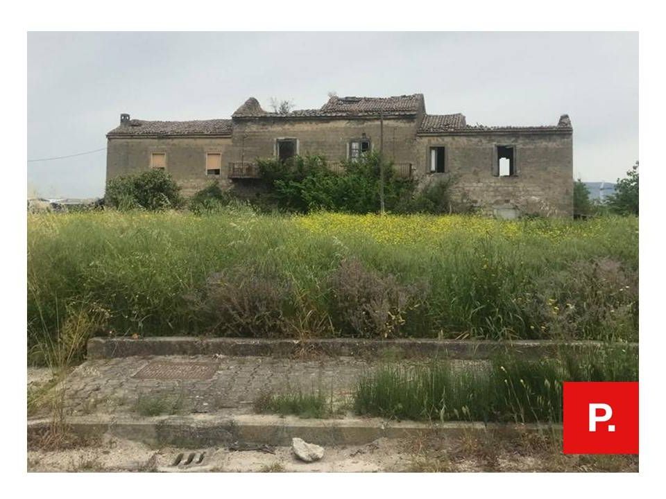 Helårsgrund i Capua, Caserta - foto 2