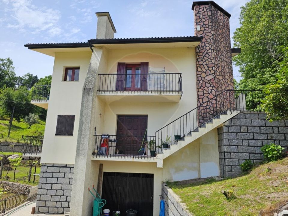 Villa a Ponte da Barca, Viana do Castelo - foto 1