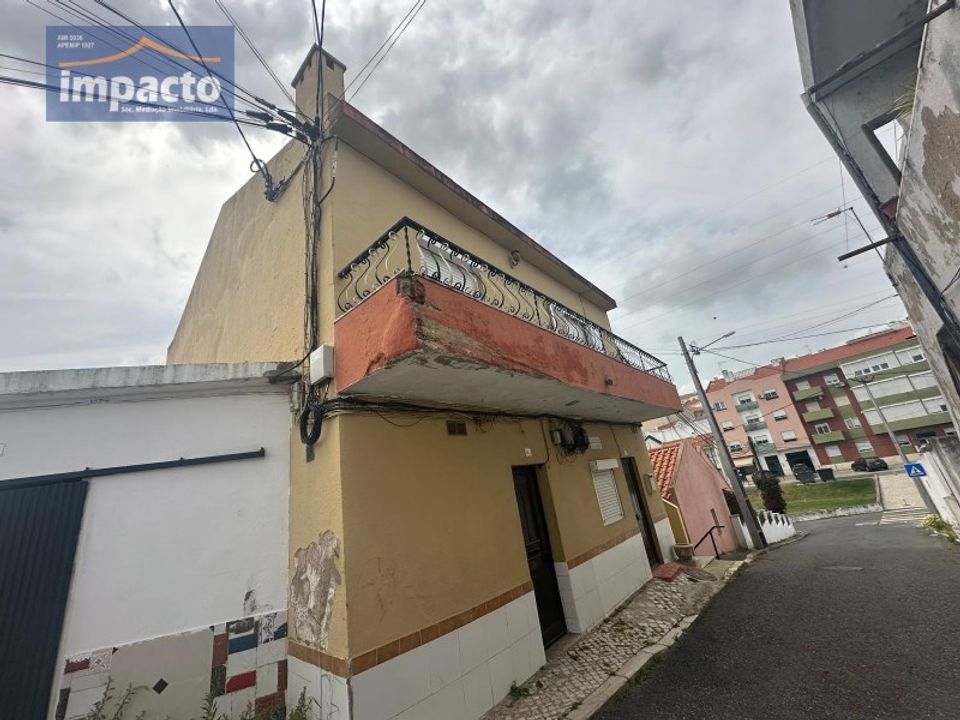 Villa i Alverca do Ribatejo, Lisbon - foto 1