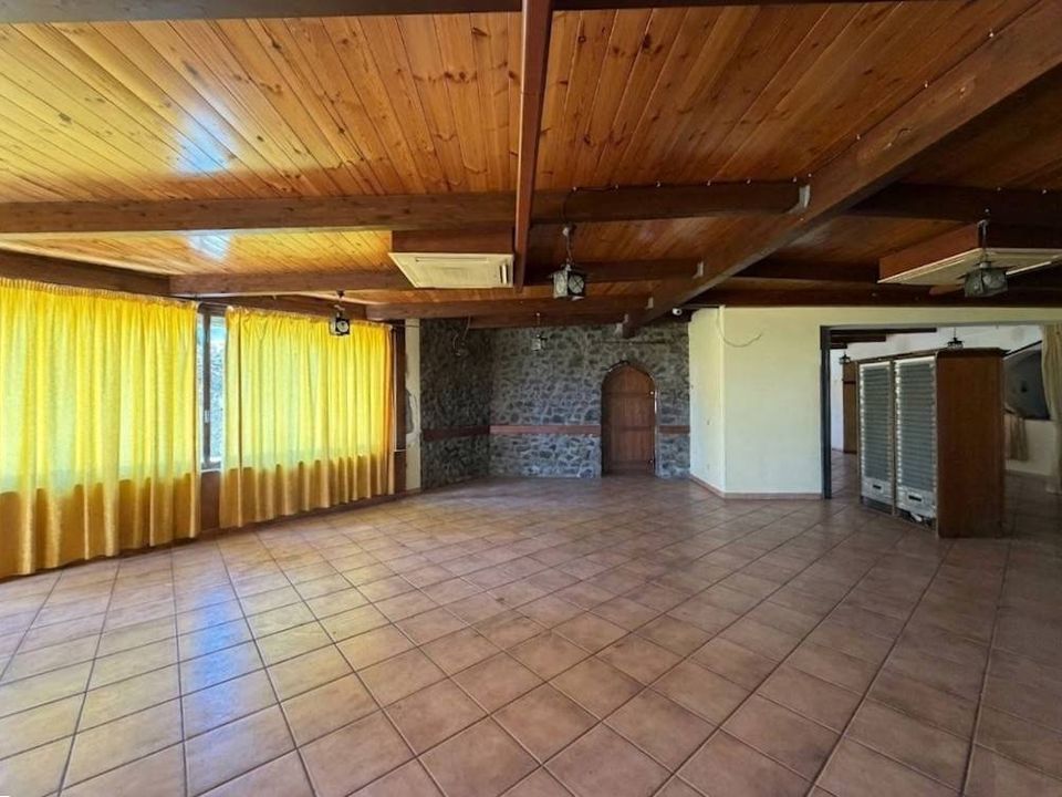 L'establiment comercial a Pantelleria, Trapani - foto 4